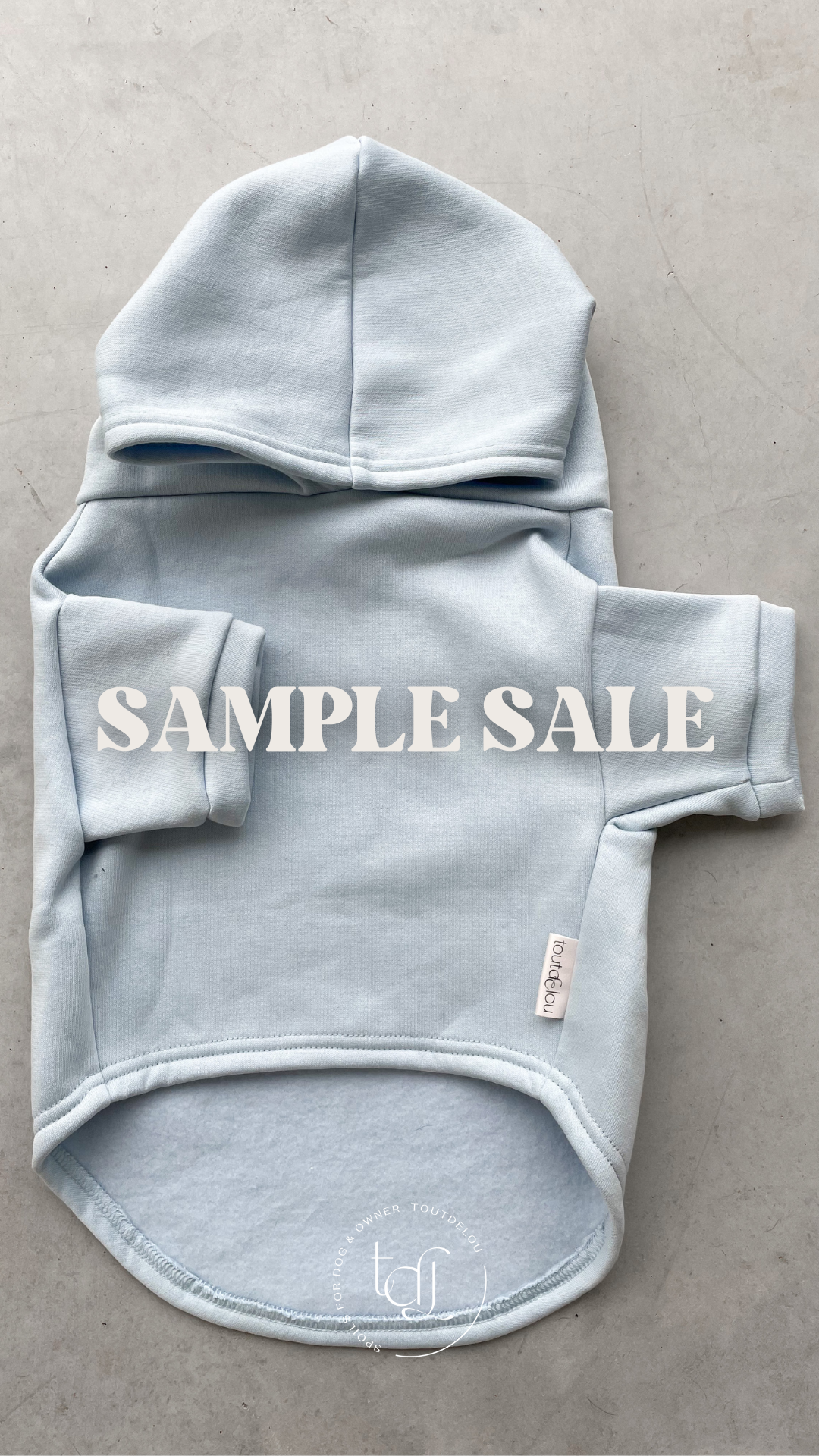 Sample sale - baby blue dog sweater L